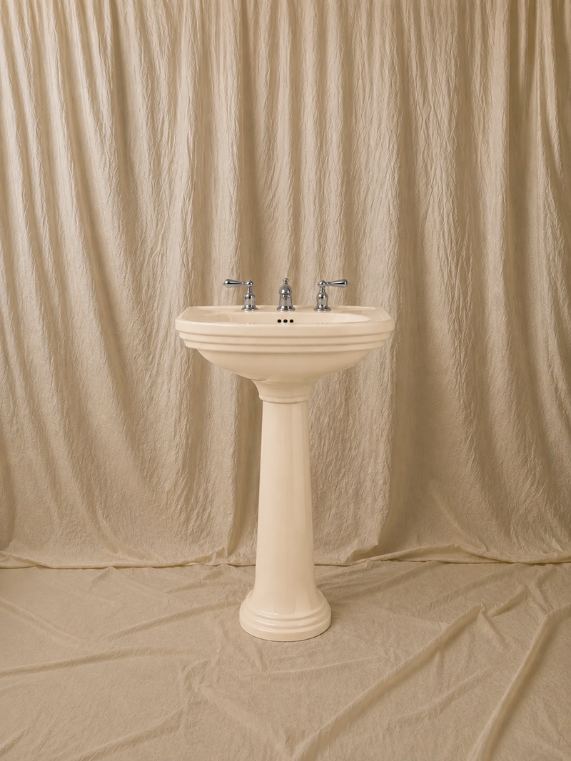 Curved Pedestal Washbasin 61