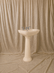 Curved Pedestal Washbasin 61