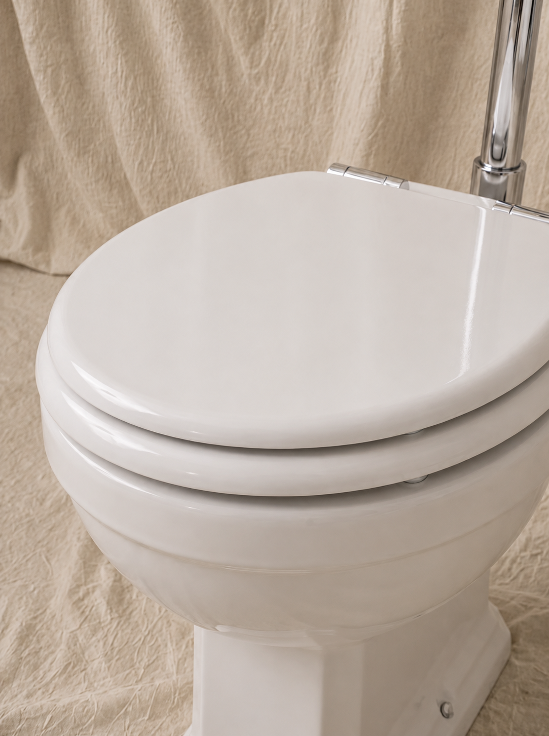 High-Cistern Toilet