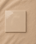 Square tile Creme